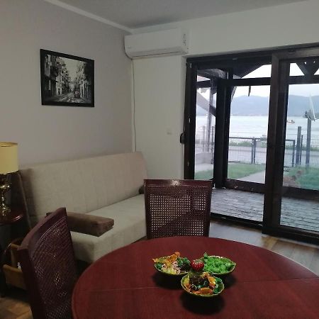 גולובאץ Apartman Sandrina מראה חיצוני תמונה