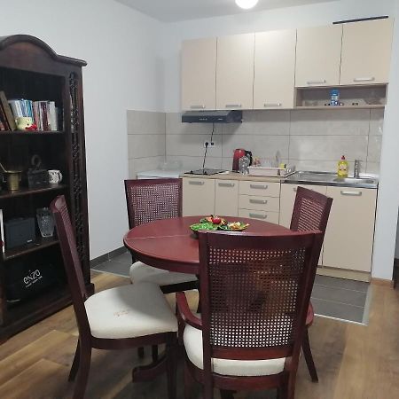 גולובאץ Apartman Sandrina מראה חיצוני תמונה